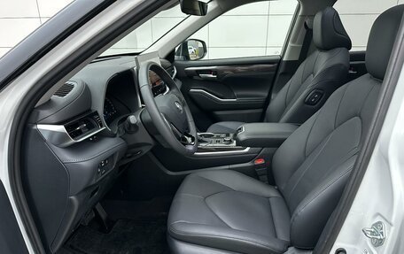 Toyota Highlander, 2025 год, 5 965 000 рублей, 18 фотография