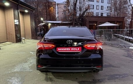 Toyota Camry, 2020 год, 2 595 000 рублей, 3 фотография
