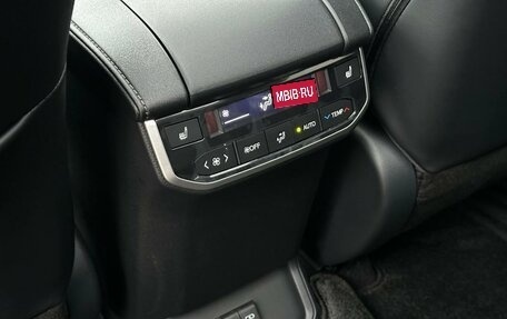 Toyota Highlander, 2025 год, 5 965 000 рублей, 27 фотография