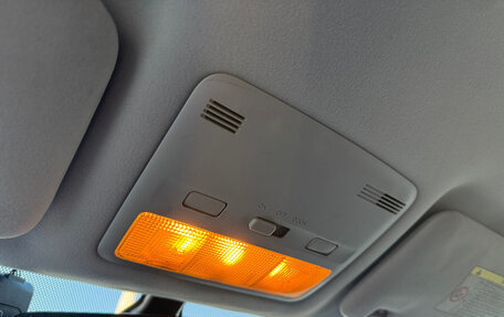 Toyota Avensis III рестайлинг, 2007 год, 699 000 рублей, 25 фотография