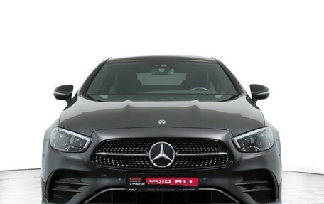 Mercedes-Benz E-Класс, 2020 год, 6 300 000 рублей, 2 фотография