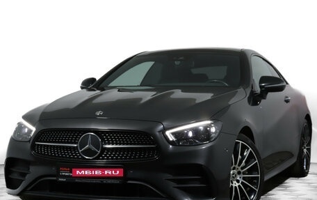 Mercedes-Benz E-Класс, 2020 год, 6 300 000 рублей, 24 фотография