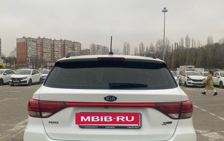 KIA Rio IV, 2020 год, 1 630 000 рублей, 10 фотография