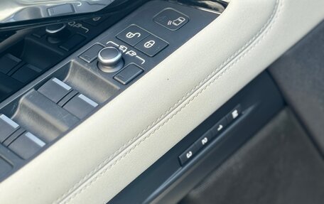 Land Rover Range Rover Evoque II, 2019 год, 3 900 000 рублей, 14 фотография