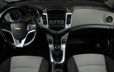 Chevrolet Cruze II, 2012 год, 769 000 рублей, 8 фотография