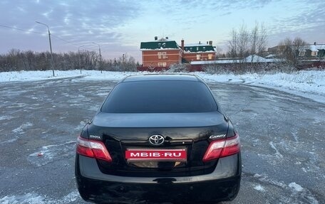 Toyota Camry, 2006 год, 950 000 рублей, 2 фотография