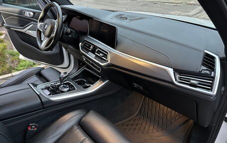 BMW X5, 2020 год, 9 000 000 рублей, 15 фотография