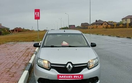 Renault Logan II, 2017 год, 450 000 рублей, 16 фотография