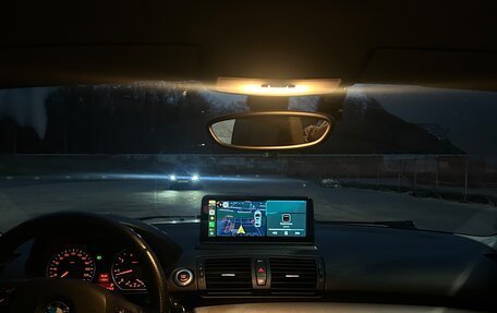 BMW 1 серия, 2011 год, 1 050 000 рублей, 12 фотография