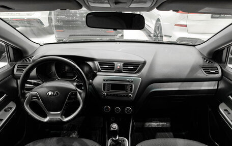 KIA Rio III рестайлинг, 2016 год, 750 000 рублей, 17 фотография