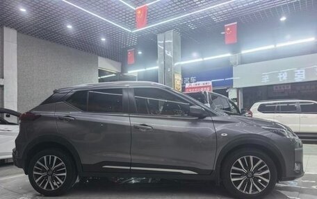 Nissan Kicks I, 2022 год, 1 500 012 рублей, 2 фотография
