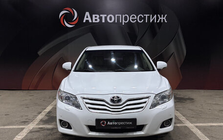 Toyota Camry, 2010 год, 1 350 000 рублей, 2 фотография