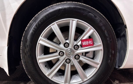 Toyota Camry, 2010 год, 1 350 000 рублей, 10 фотография