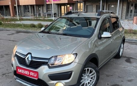 Renault Sandero II рестайлинг, 2016 год, 970 000 рублей, 1 фотография