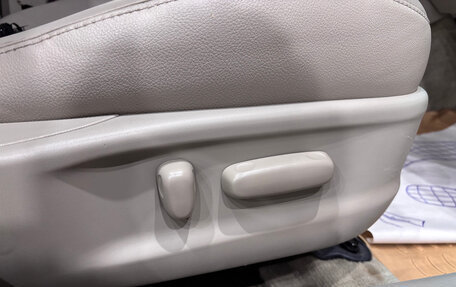 Toyota Camry, 2010 год, 1 350 000 рублей, 16 фотография