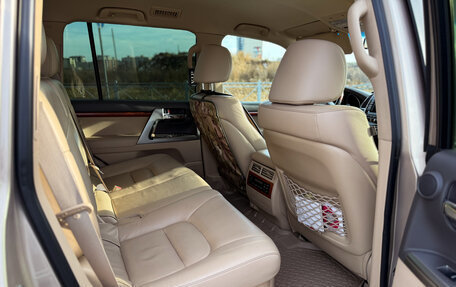 Toyota Land Cruiser 200, 2012 год, 4 500 000 рублей, 27 фотография