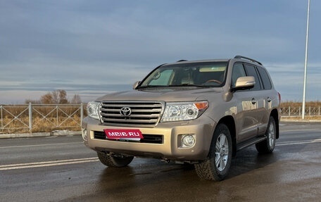 Toyota Land Cruiser 200, 2012 год, 4 500 000 рублей, 11 фотография