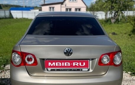 Volkswagen Jetta VI, 2008 год, 690 000 рублей, 2 фотография