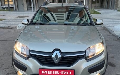 Renault Sandero II рестайлинг, 2016 год, 970 000 рублей, 2 фотография