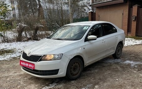 Skoda Rapid I, 2014 год, 3 100 000 рублей, 2 фотография