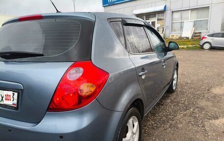 KIA cee'd I рестайлинг, 2008 год, 645 000 рублей, 11 фотография