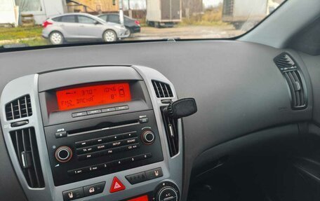 KIA cee'd I рестайлинг, 2008 год, 645 000 рублей, 12 фотография