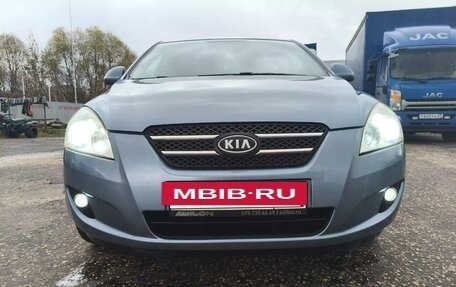 KIA cee'd I рестайлинг, 2008 год, 645 000 рублей, 2 фотография