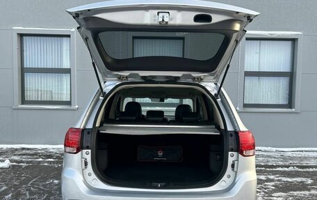 Mitsubishi Outlander III рестайлинг 3, 2018 год, 1 970 000 рублей, 16 фотография