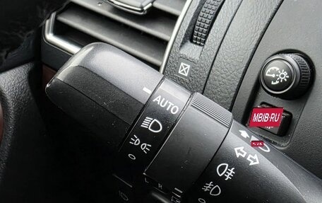 Toyota Land Cruiser Prado 150 рестайлинг 2, 2017 год, 4 800 000 рублей, 18 фотография