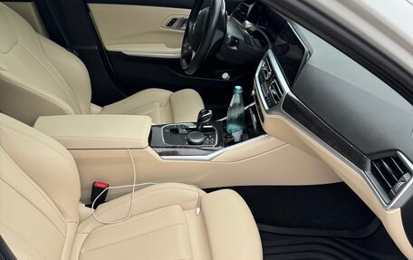 BMW 3 серия, 2019 год, 3 950 000 рублей, 6 фотография