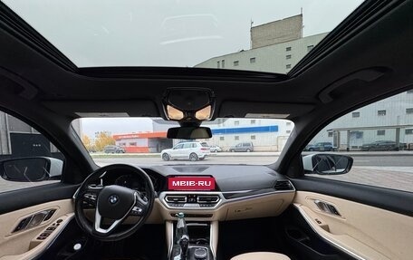 BMW 3 серия, 2019 год, 3 950 000 рублей, 4 фотография