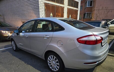 Ford Fiesta, 2015 год, 870 000 рублей, 8 фотография