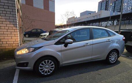 Ford Fiesta, 2015 год, 870 000 рублей, 9 фотография