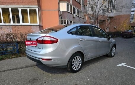 Ford Fiesta, 2015 год, 870 000 рублей, 4 фотография