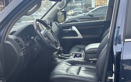 Toyota Land Cruiser 200, 2016 год, 5 000 000 рублей, 11 фотография