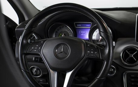 Mercedes-Benz GLA, 2015 год, 1 895 000 рублей, 13 фотография