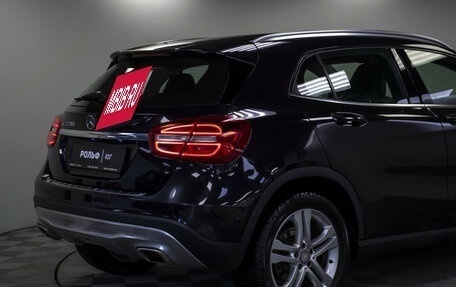 Mercedes-Benz GLA, 2015 год, 1 895 000 рублей, 24 фотография