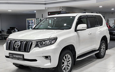 Toyota Land Cruiser Prado 150 рестайлинг 2, 2018 год, 4 995 000 рублей, 1 фотография