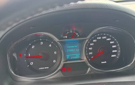 Chevrolet Captiva I, 2015 год, 1 250 000 рублей, 6 фотография