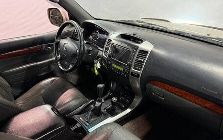 Toyota Land Cruiser Prado 120 рестайлинг, 2005 год, 1 323 000 рублей, 9 фотография