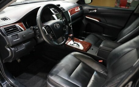 Toyota Camry, 2012 год, 1 880 000 рублей, 17 фотография