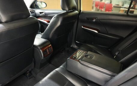 Toyota Camry, 2012 год, 1 880 000 рублей, 18 фотография