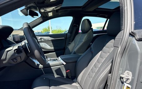 BMW 8 серия, 2025 год, 18 370 500 рублей, 24 фотография