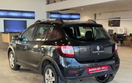 Renault Sandero II рестайлинг, 2016 год, 812 000 рублей, 4 фотография