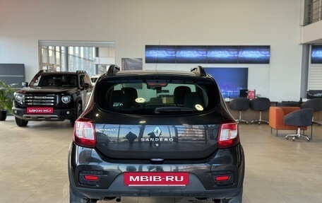 Renault Sandero II рестайлинг, 2016 год, 812 000 рублей, 5 фотография