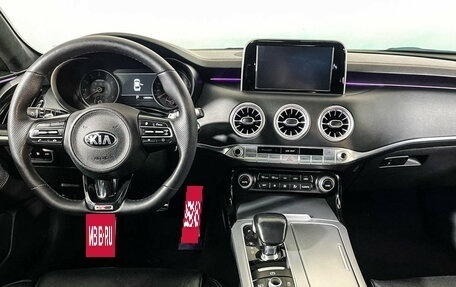 KIA Stinger I, 2018 год, 2 450 000 рублей, 12 фотография