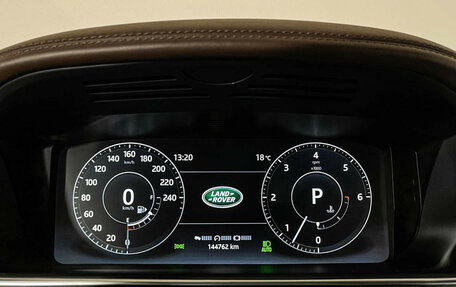 Land Rover Range Rover IV рестайлинг, 2017 год, 6 250 000 рублей, 11 фотография