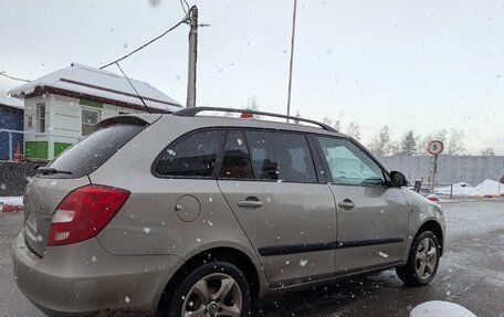 Skoda Fabia II, 2011 год, 850 000 рублей, 6 фотография