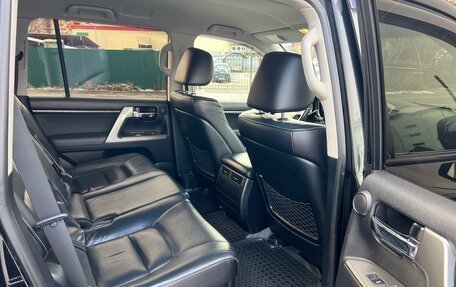 Toyota Land Cruiser 200, 2014 год, 3 550 000 рублей, 10 фотография