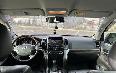 Toyota Land Cruiser 200, 2014 год, 3 550 000 рублей, 16 фотография